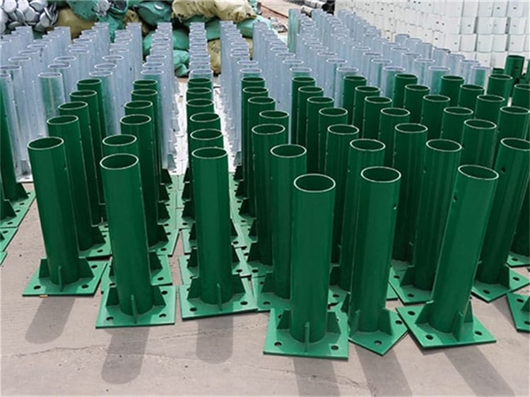 护栏板镀锌法兰立柱